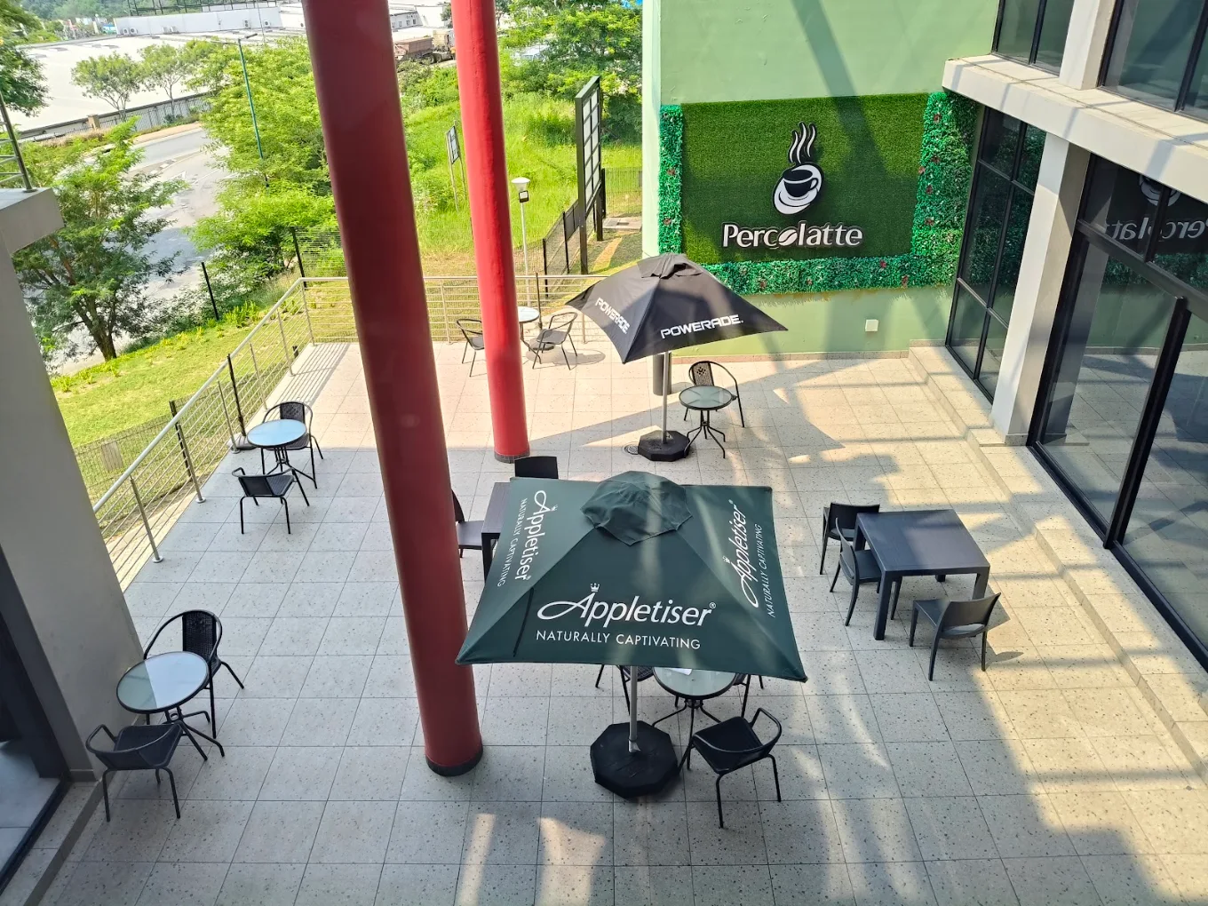 Outdoor seating at Percolatte